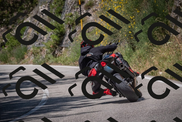 20250706122018-_5009042_am_