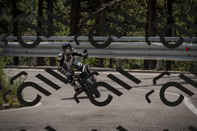 20250706122649-_5009082_am_