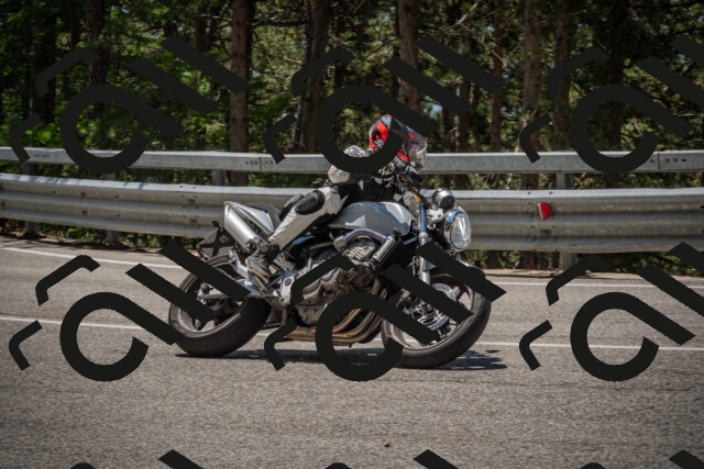 20250706122733-_5009097_am_