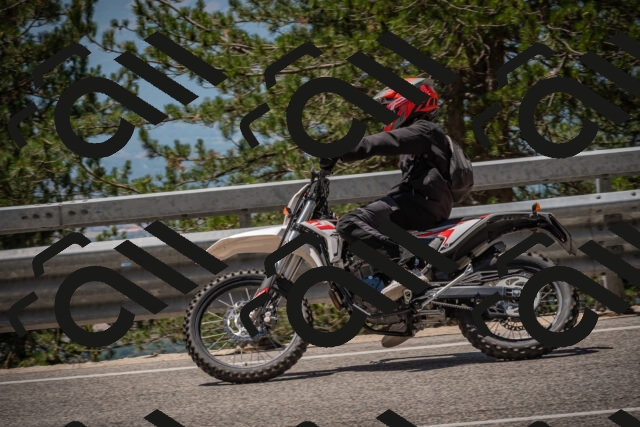 20250706123122-_5009161_am_