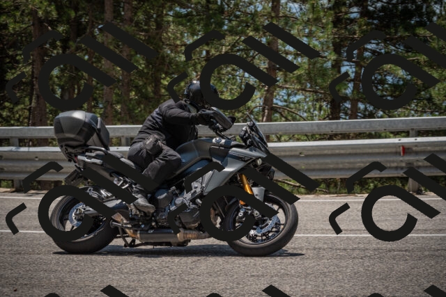 20250706125321-_5009350_am_