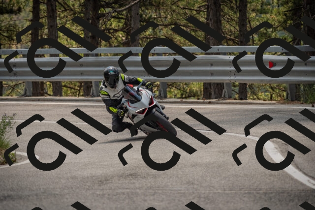 20250706125757-_5009380_am_