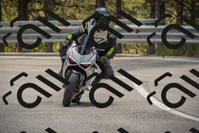 20250706125758-_5009382_am_