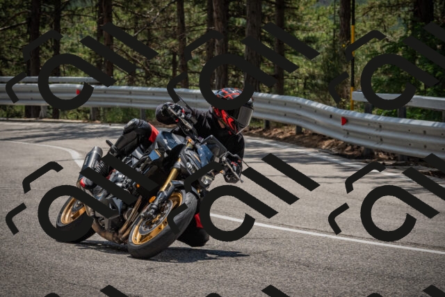 20250706130240-_5009398_am_