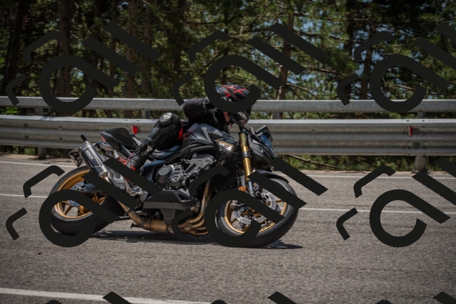 20250706130241-_5009400_am_