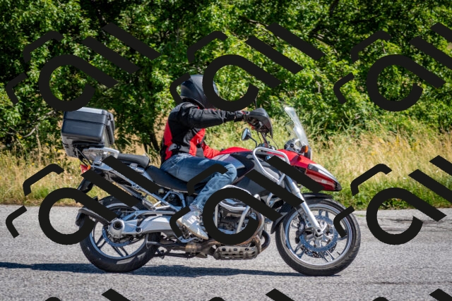 202507061028-DSC_4441_c2