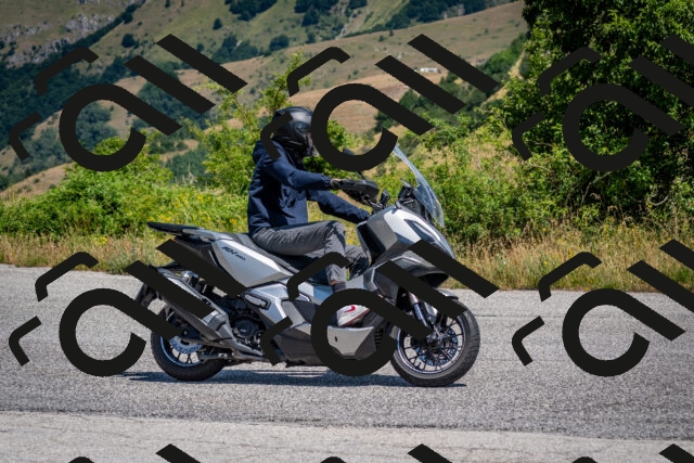 202507061200-DSC_5196-2_c2