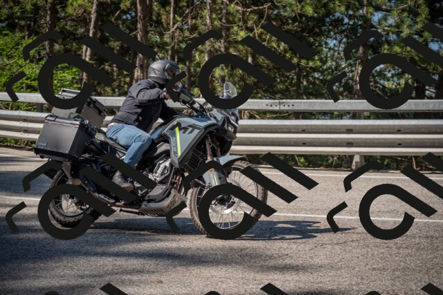 20250707100859-_5009420_am_