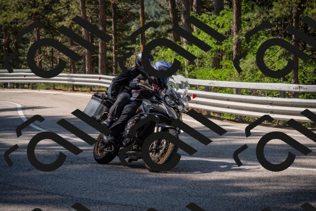 20250707100919-_5009427_am_