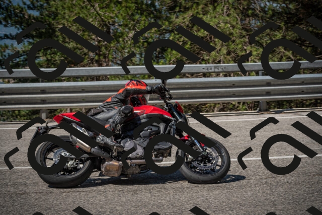 20250707101823-_5009533_am_