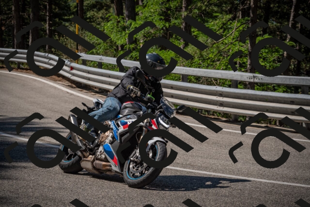 20250707102742-_5009577_am_