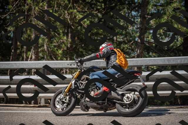 20250707102856-_5009584_am_