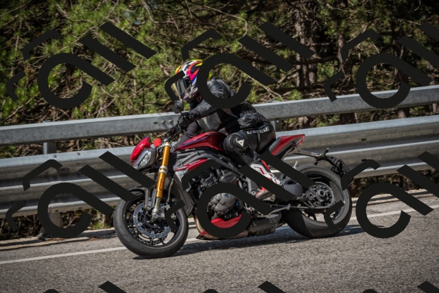 20250707103707-_5009618_am_