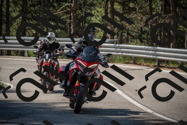 20250707103711-_5009621_am_