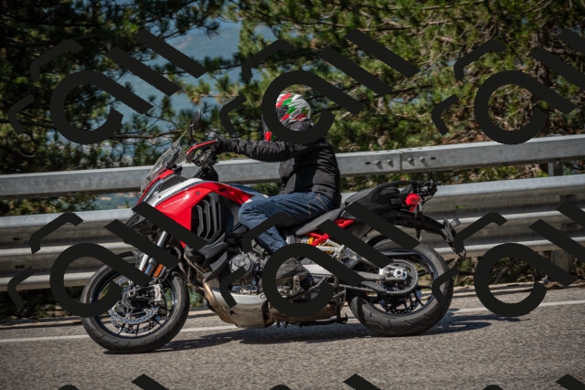 20250707103720-_5009631_am_