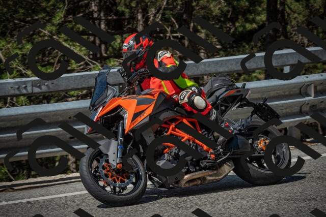 20250707103723-_5009634_am_