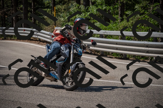 20250707103850-_5009649_am_