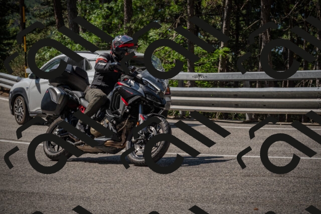 20250707103851-_5009651_am_