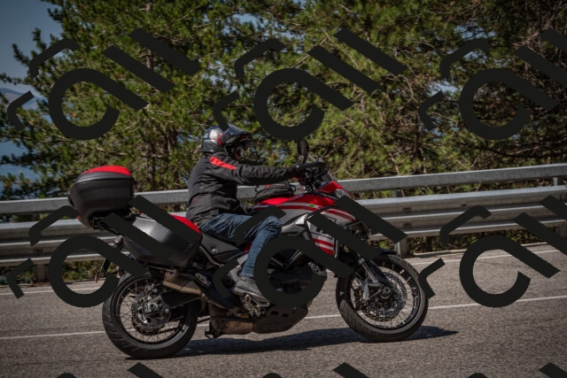 20250707103854-_5009658_am_