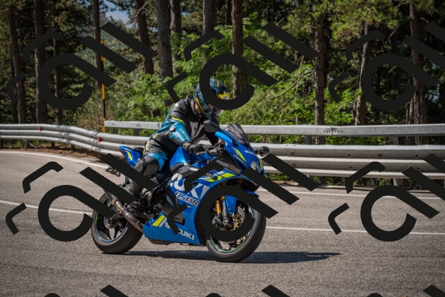 20250707104955-_5009810_am_