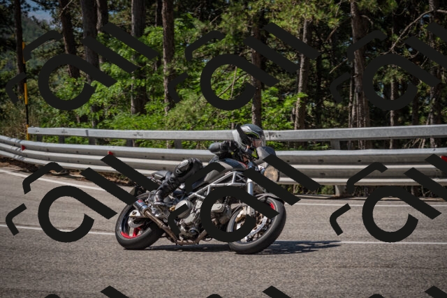 20250707105028-_5009836_am_