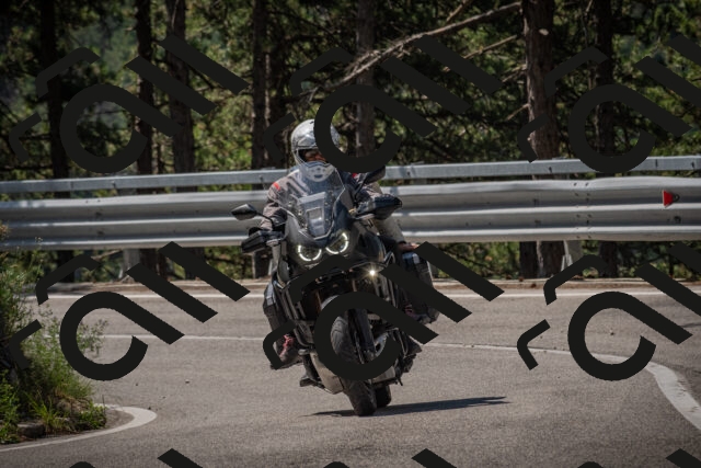 20250707105616-_5009876_am_