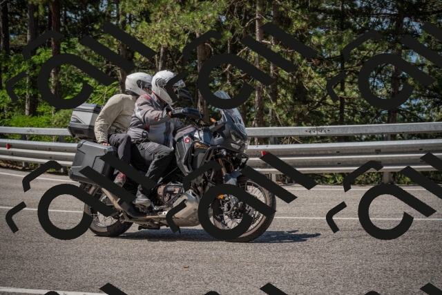 20250707105618-_5009880_am_