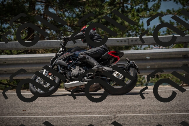 20250707120124-_5000856_am_