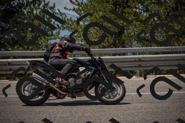 20250707120719-_5000971_am_