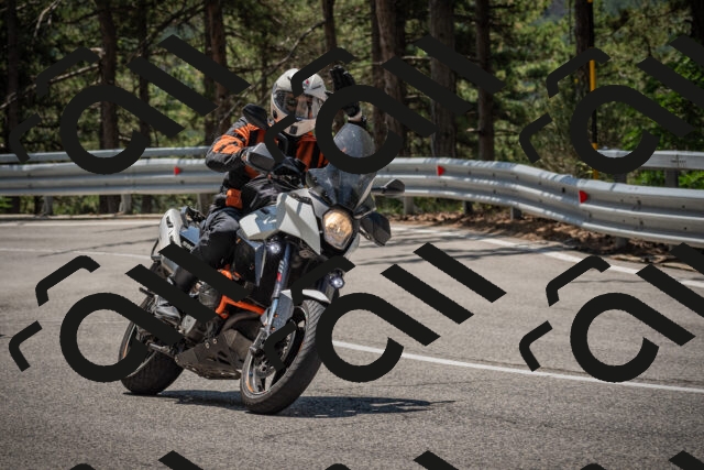 20250707121015-_5000983_am_