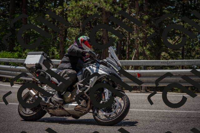 20250707121016-_5000986_am_