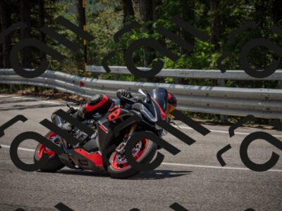 20250707121955-_5001210_am_