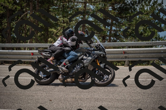 20250707122057-_5001241_am_