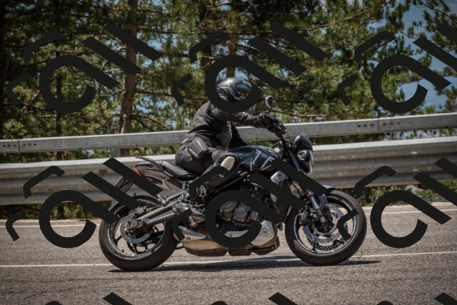 20250707122454-_5001284_am_