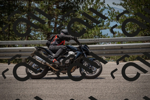 20250707122942-_5001377_am_