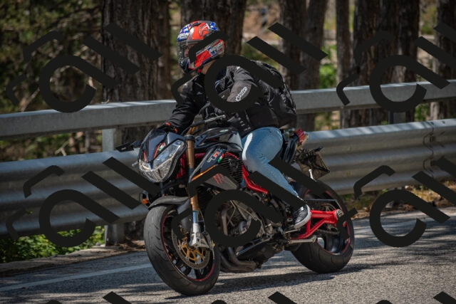 20250707123558-_5001437_am_