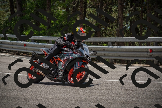 20250707124423-_5001511_am_