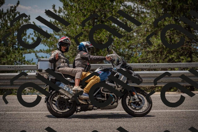 20250707124548-_5001528_am_