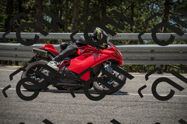 20250707125015-_5001590_am_