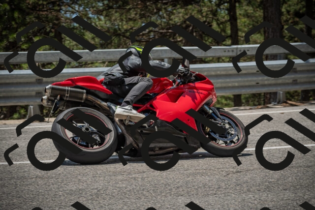 20250707125016-_5001592_am_