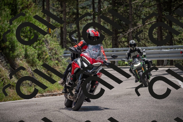 20250707125035-_5001604_am_