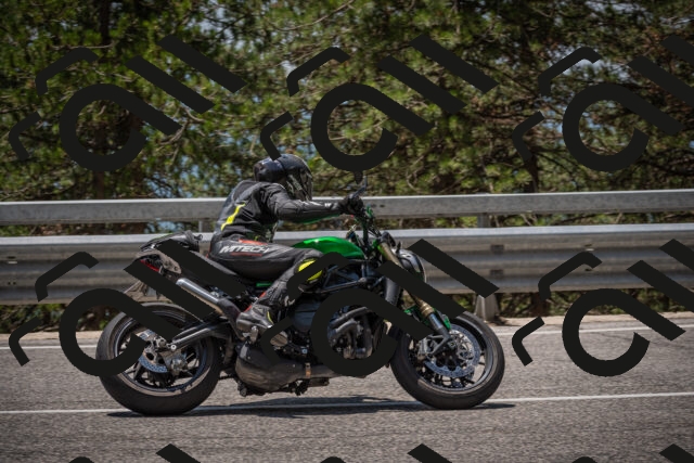 20250707125059-_5001621_am_