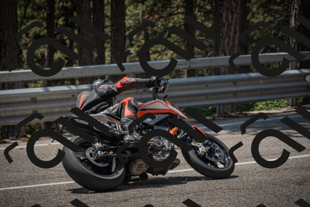 20250707125204-_5001652_am_