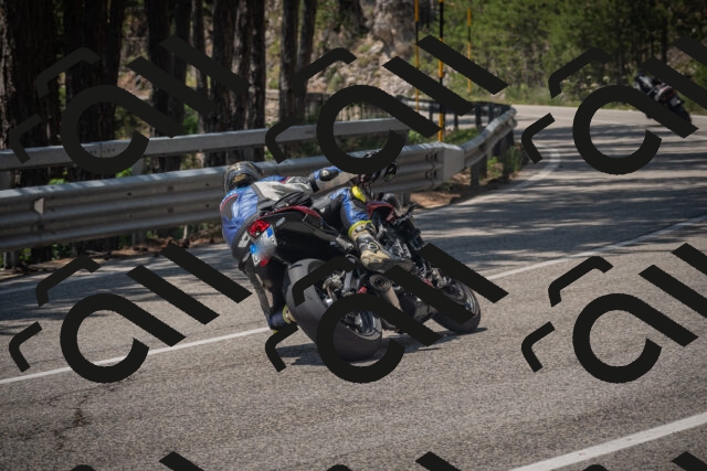 20250707125205-_5001656_am_