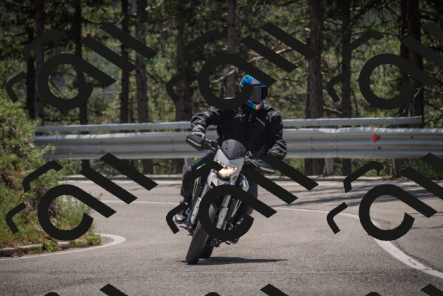 20250707125213-_5001657_am_