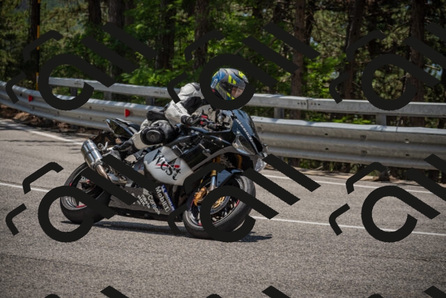 20250707125248-_5001670_am_