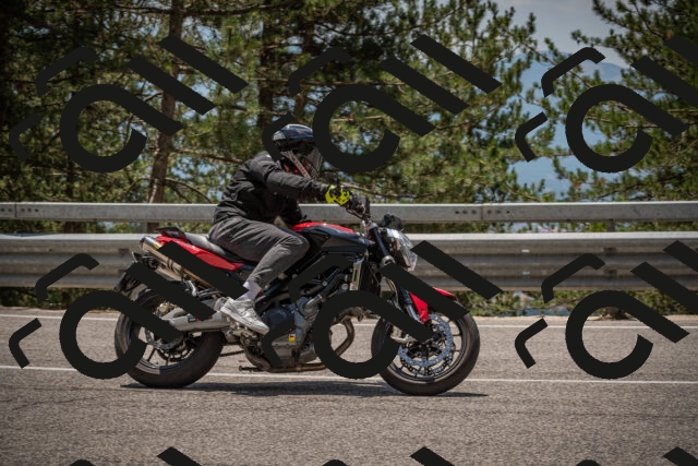 20250707125436-_5001689_am_