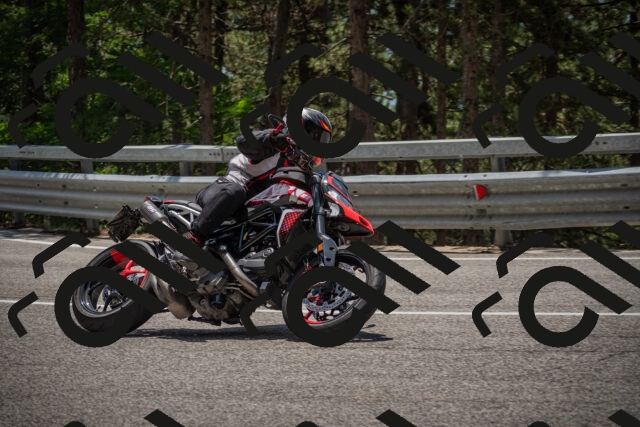 20250707125739-_5001757_am_