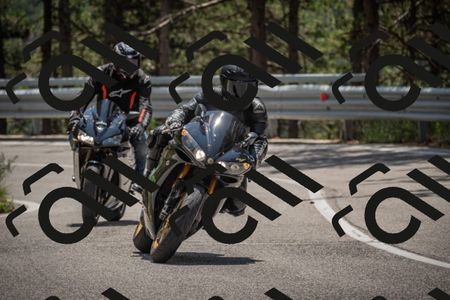 20250707125832-_5001782_am_