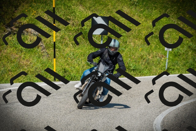 202507051014-DSC04928_c1_